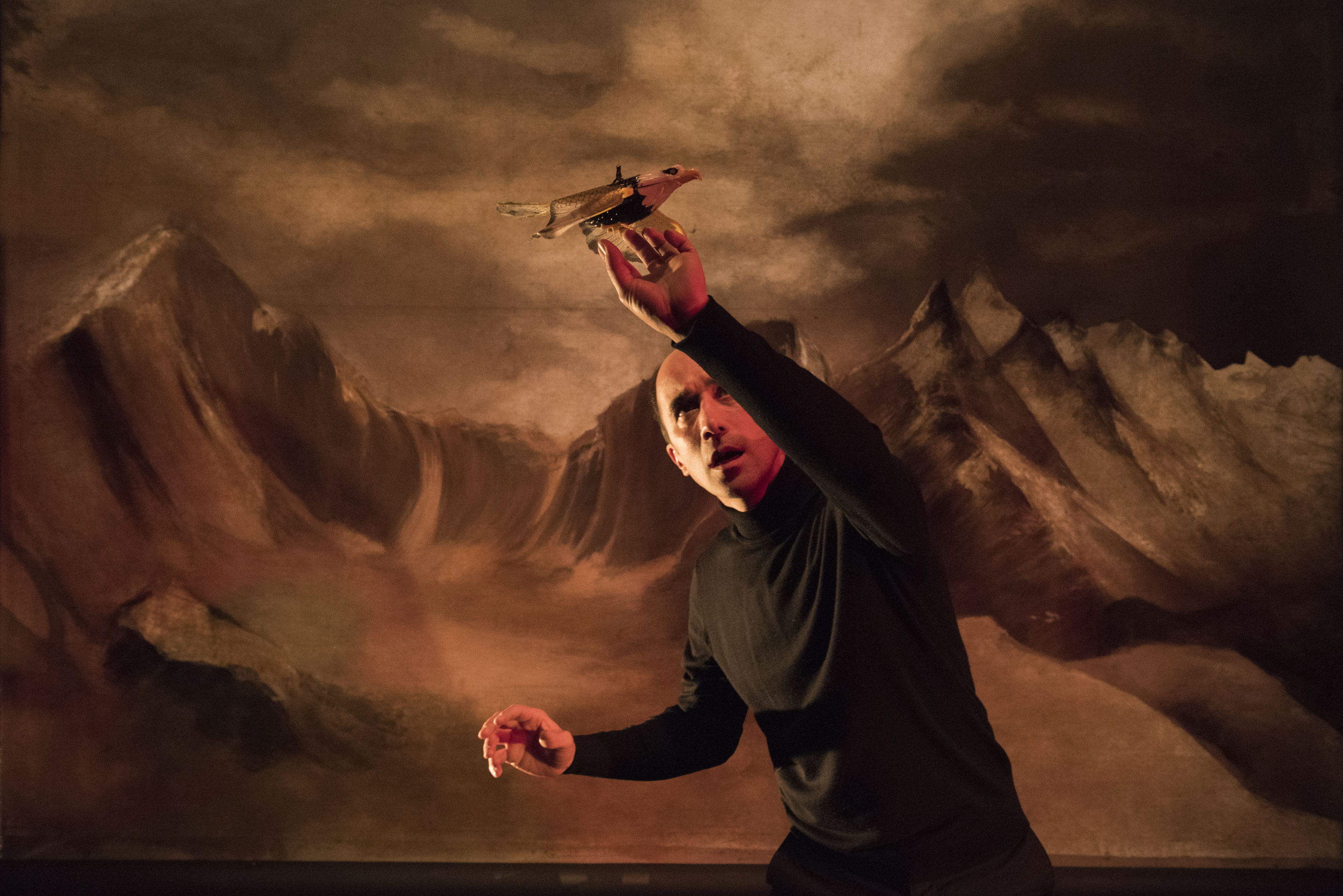Photographie du spectacle Frankenstein, de la compagnie Les Karyatides. Crédits : Marie-Françoise Plissart